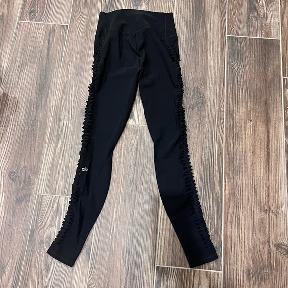 Alo Yoga Legging with Side Slits - Picture 3 of 7